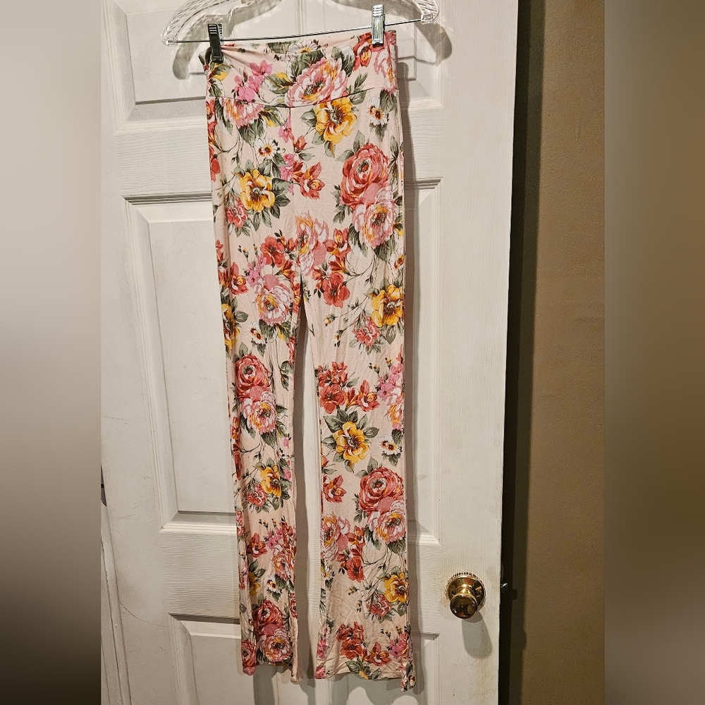 CHARLOTTE RUSSE LEGGINGS